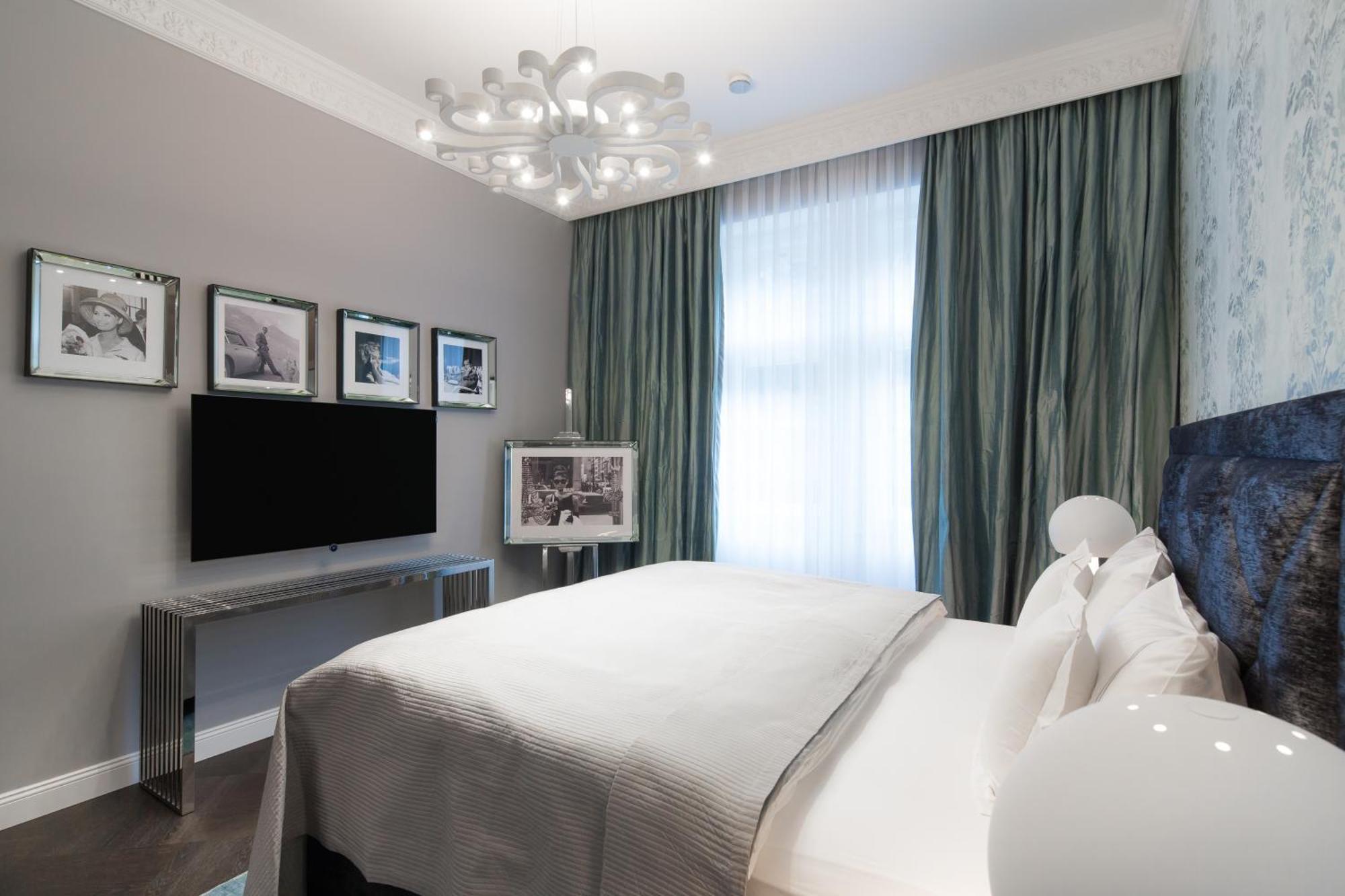 Rubin Luxury Apartments (Adults Only) Κάρλοβι Βάρι Δωμάτιο φωτογραφία