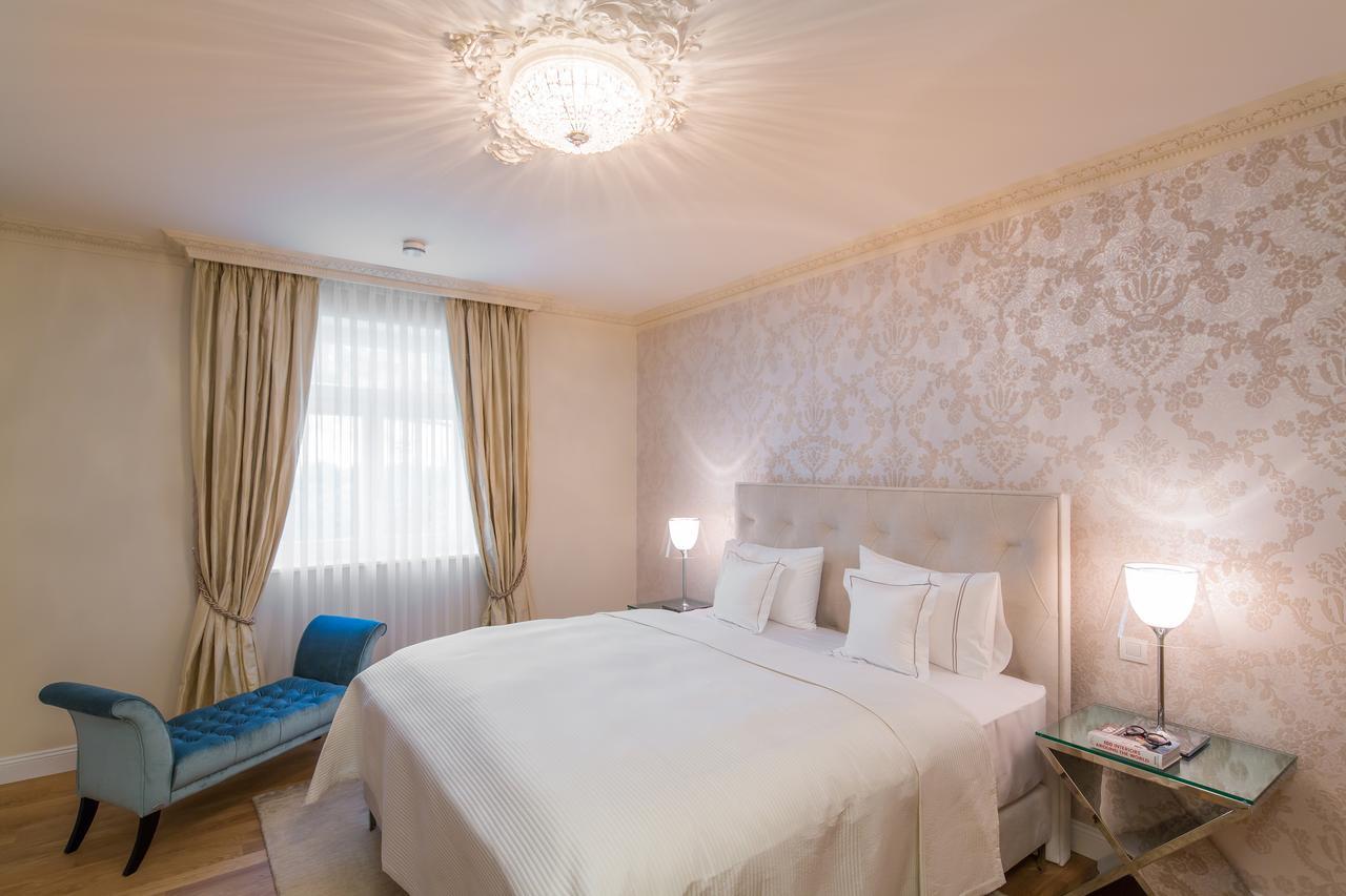 Rubin Luxury Apartments (Adults Only) Κάρλοβι Βάρι Εξωτερικό φωτογραφία