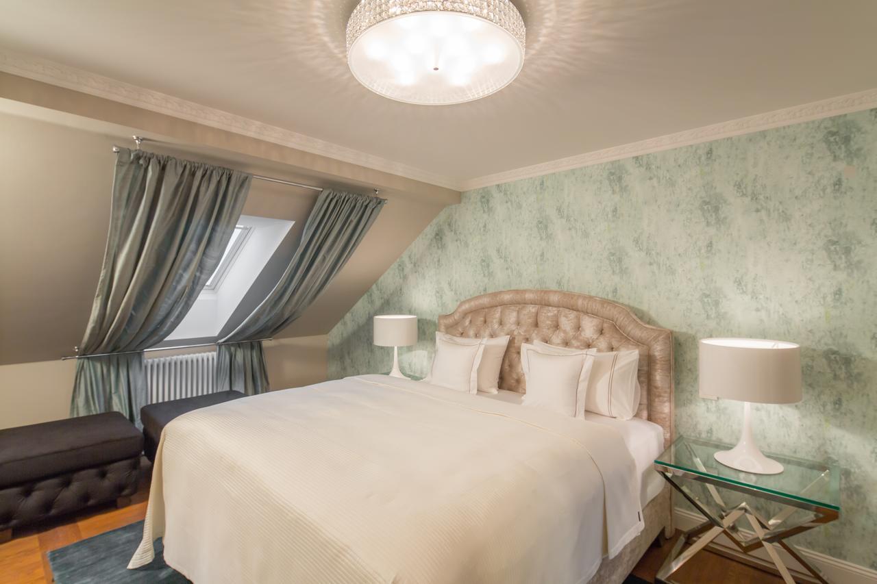Rubin Luxury Apartments (Adults Only) Κάρλοβι Βάρι Εξωτερικό φωτογραφία