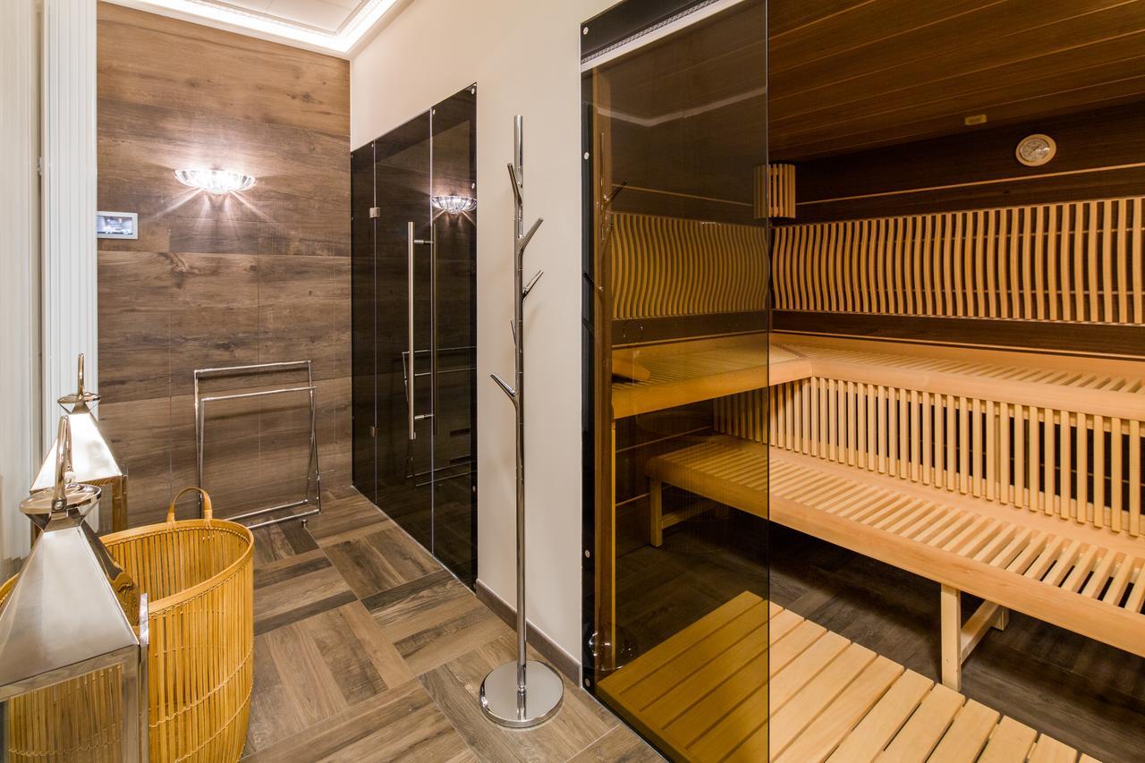 Rubin Luxury Apartments (Adults Only) Κάρλοβι Βάρι Εξωτερικό φωτογραφία