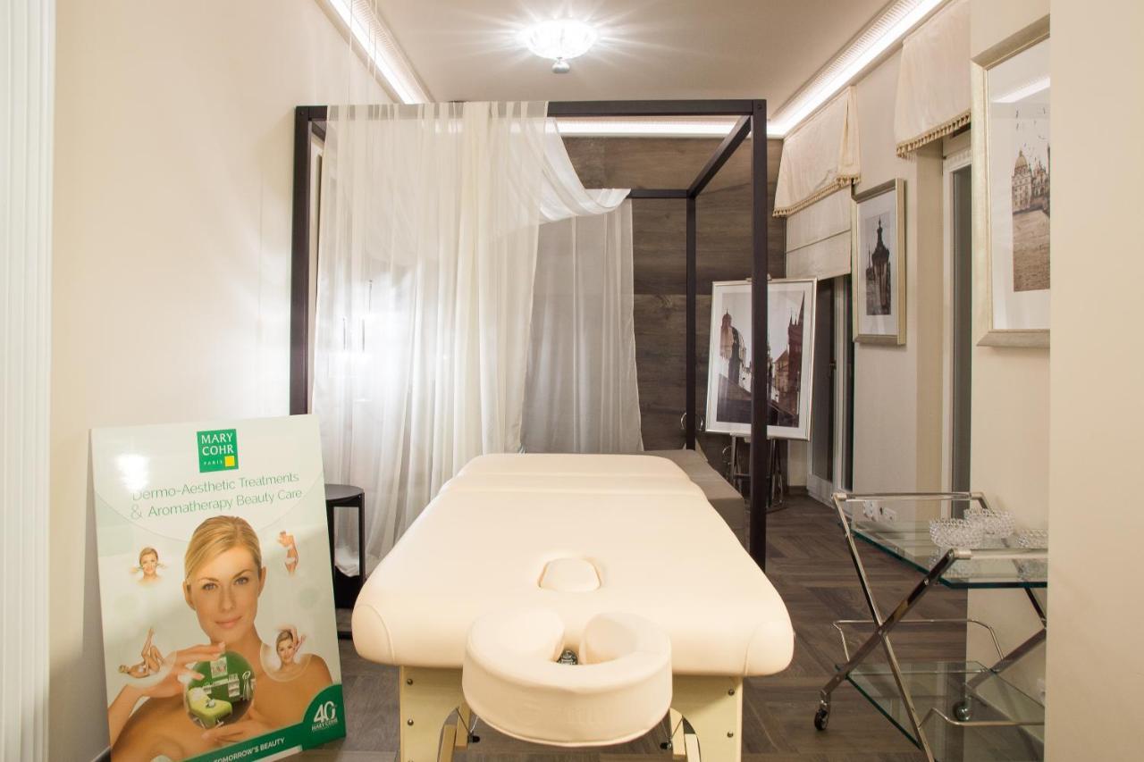 Rubin Luxury Apartments (Adults Only) Κάρλοβι Βάρι Εξωτερικό φωτογραφία